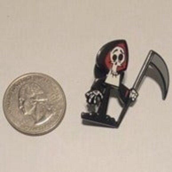 Cartoon Network The Grim Adventures of Billy and Mandy Grim Enamel Pin - Picture 3 of 4